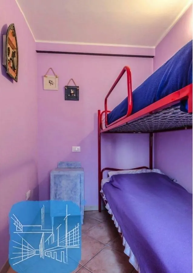 דירות קאורלה Casamarin7 0*,  איטליה